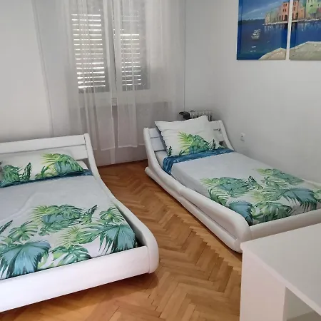 Glorianita Sweethome,Centro, Free Parking,Self Check- In Sibenik Exterior photo