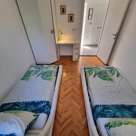 Glorianita Sweethome,Centro, Free Parking,Self Check- In Sibenik Exterior photo