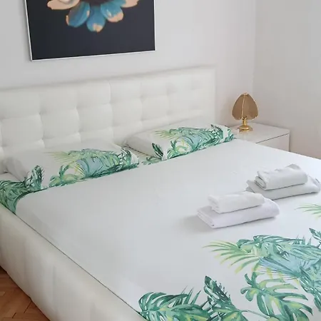Glorianita Sweethome,Centro, Free Parking,Self Check- In Sibenik Exterior photo