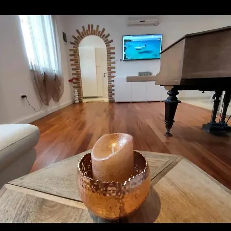Glorianita Sweethome,Centro, Free Parking,Self Check- In Sibenik Exterior photo