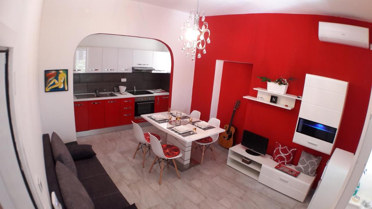 Glorianita Sweethome,centro, Free Parking,self Check- In Apartment Sibenik