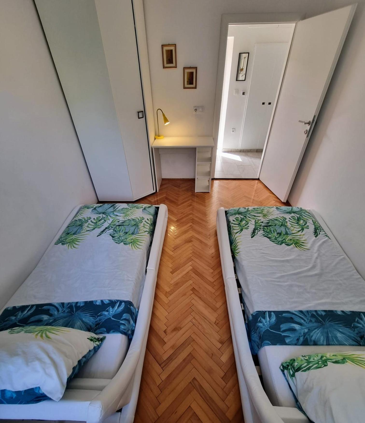 Glorianita Sweethome,centro, Free Parking,self Check- In Apartment